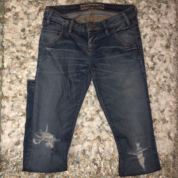 Guess Jeans - Picture 3 of 7